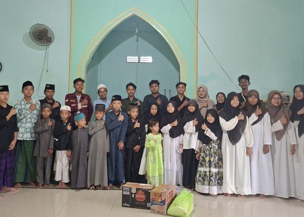 Mahasiswa STAI Bumi Silampari Tebar Kepedulian, Salurkan Sembako ke Panti Asuhan Ulumul Qur’an